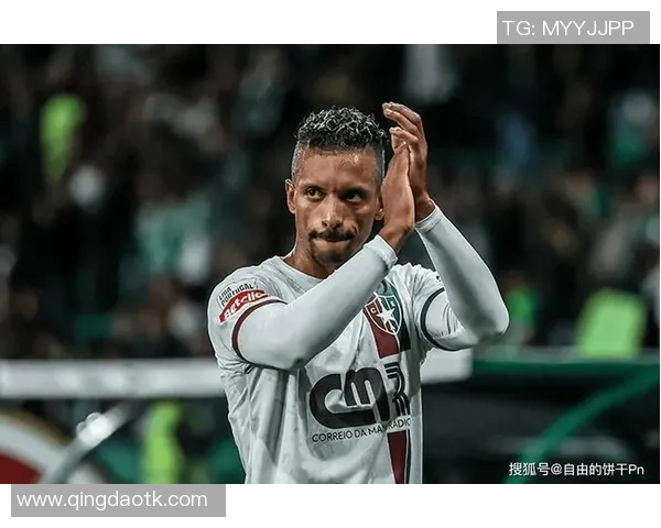 足坛再传噩耗世界知名足球球星不幸离世引发球迷深切悼念 足坛再传噩耗世界知名足球球星不幸离世引发球迷深切悼念