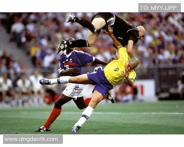 足球界3号球星崛起：他如何在赛场上书写属于自己的传奇故事